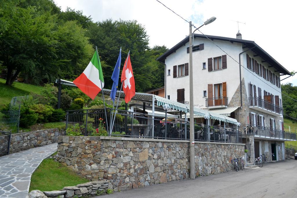 Albergo Diana Tronzano Lago Maggiore Oda fotoğraf